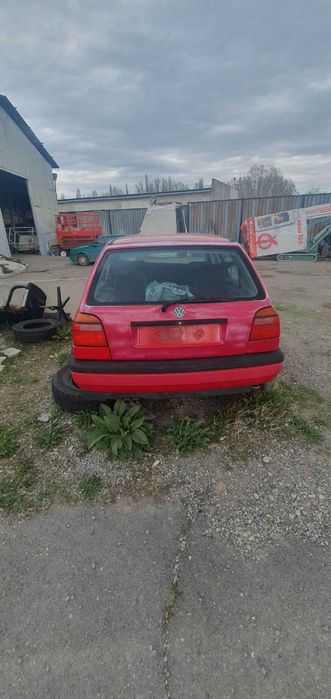 Volkswagen Golf 3 на части
