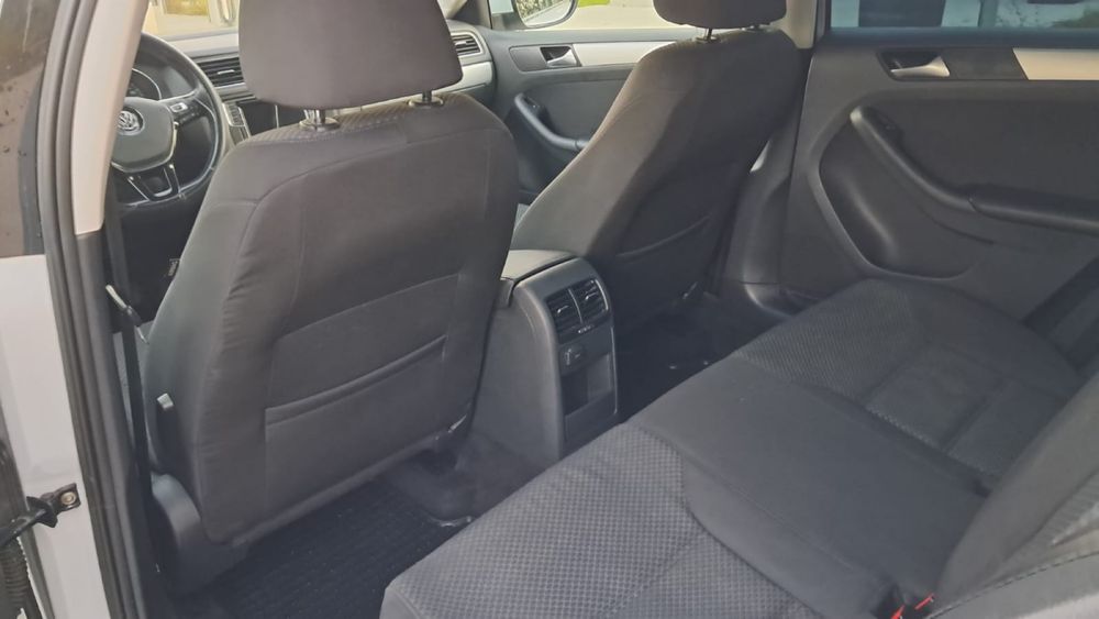 Vw Jetta / 1.2 benzina / 105 cp / proprietar