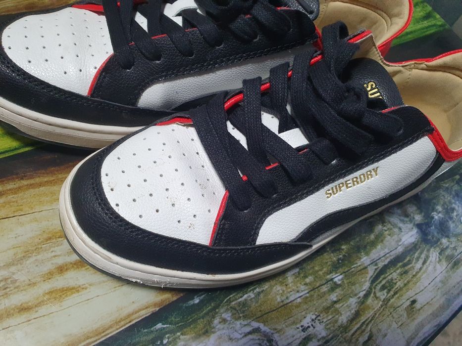 Adidasi barbati superdry 42