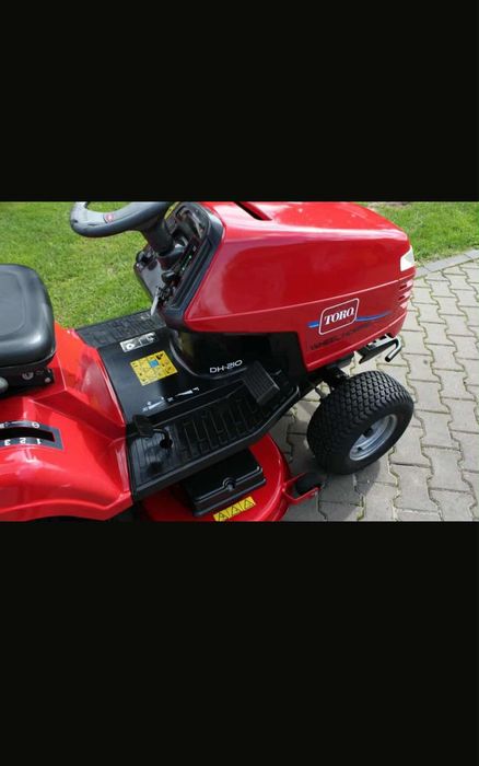 Продавам трактор- Toro DH 210 RASENTRAKTOR