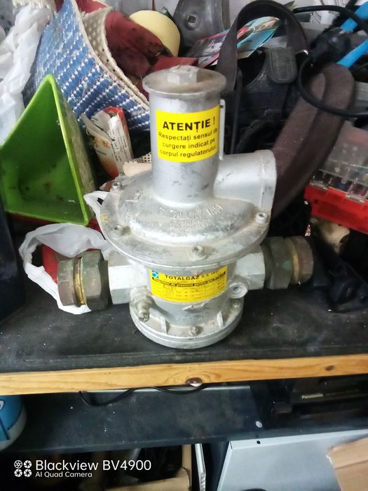 Regulator gaze funcțional