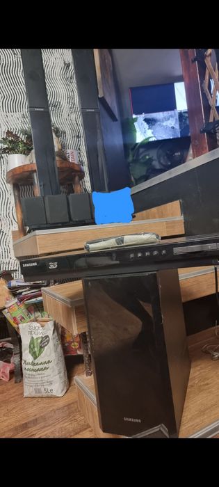 Домашно Кино-Самсунг-Блу-Рей