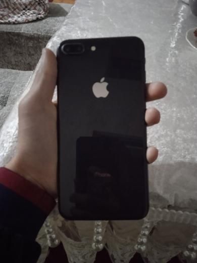 Iphone 8plus 64gb