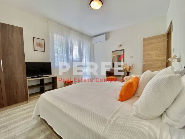 Дава се под наем Къща в Бургас, Сарафово - 128 кв.м за 1600 € - Снимка #5
