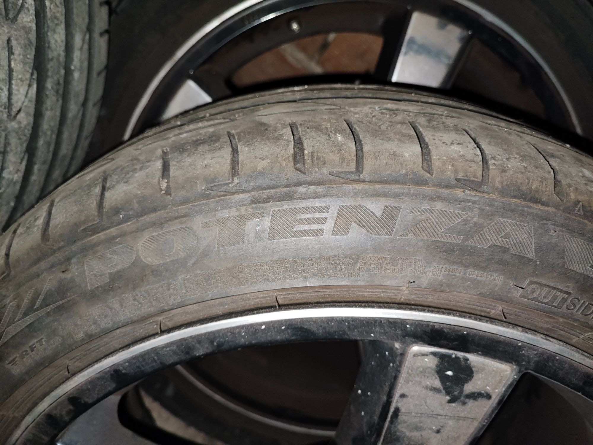 Намалени! Летни гуми Bridgestone Potenza S001 225/45/18 Runflat