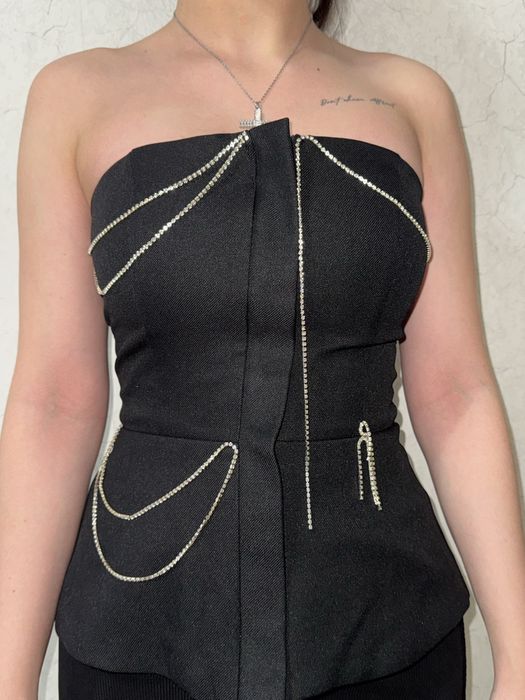 Стильный не обычный корсет