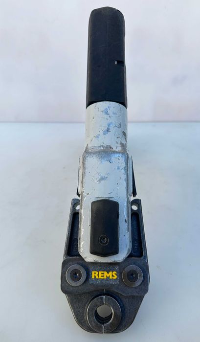 Roller Multi-press ACC - Акумулаторна радиална преса 14.4V с 4 челюсти