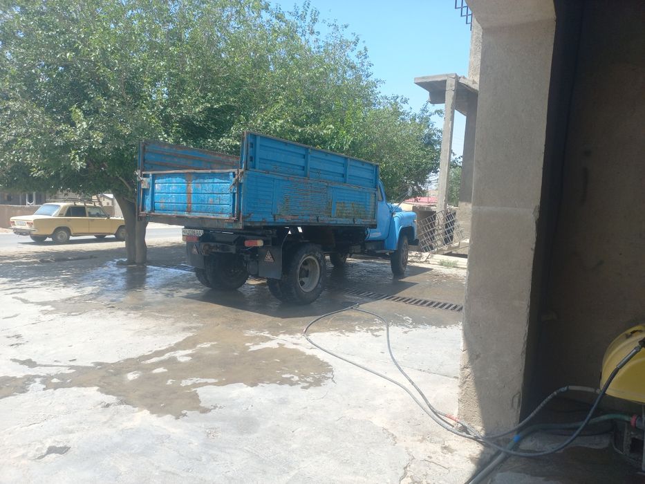 Gaz 53 yuk mashinasi