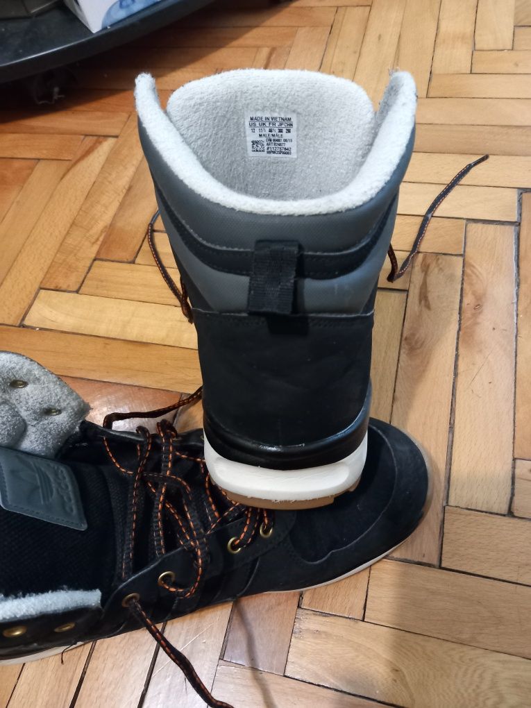 Зимни обувки ADIDAS номер-  45и2/3
