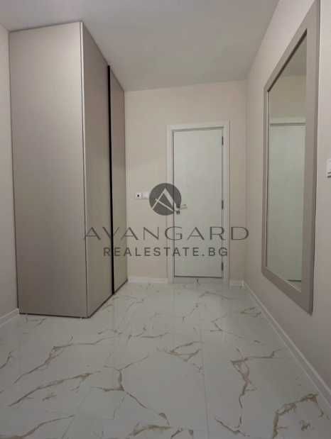 Продава се Двустаен апартамент в Пловдив, Център - 72 кв.м за 1806 €/кв.м - Снимка #5