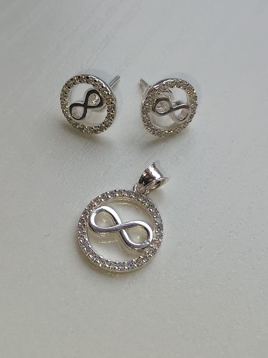 Set argint cercei si pandantiv