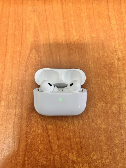 AirPods Pro.