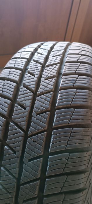 4 броя Зимни гуми Barum Polaris 5. 205/60 R16