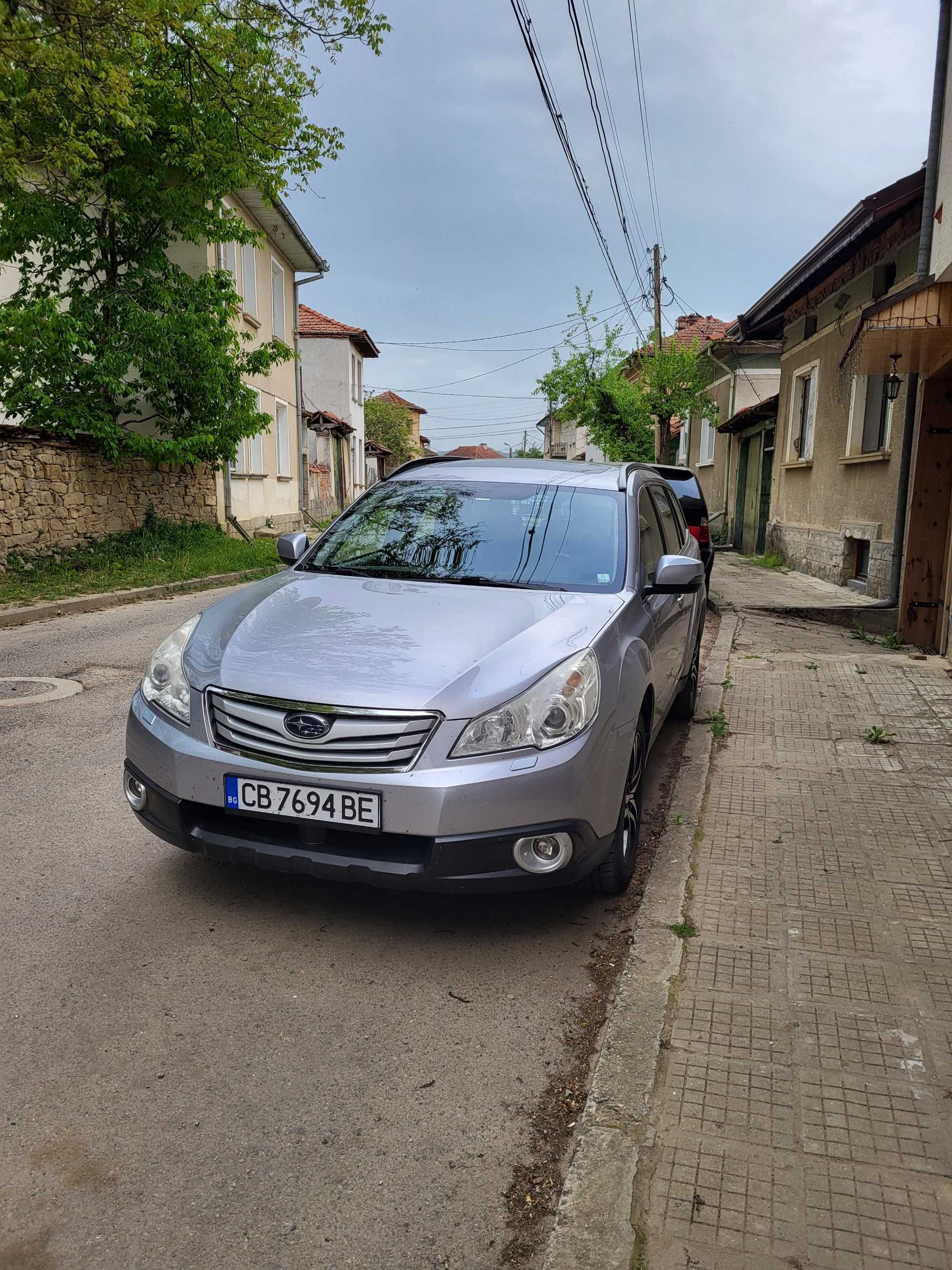 Subaru Outback 3.6 limited 2013