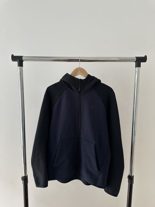 Hanorac Nike Tech Fleece