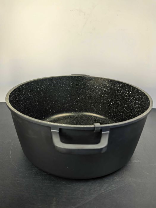 Oala marmorata 36 cm capac sticla 249 lei