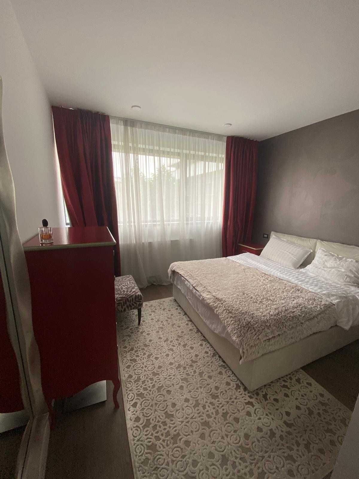 Apartament de închiriat – Cortina Residence, mobilat complet, parcare