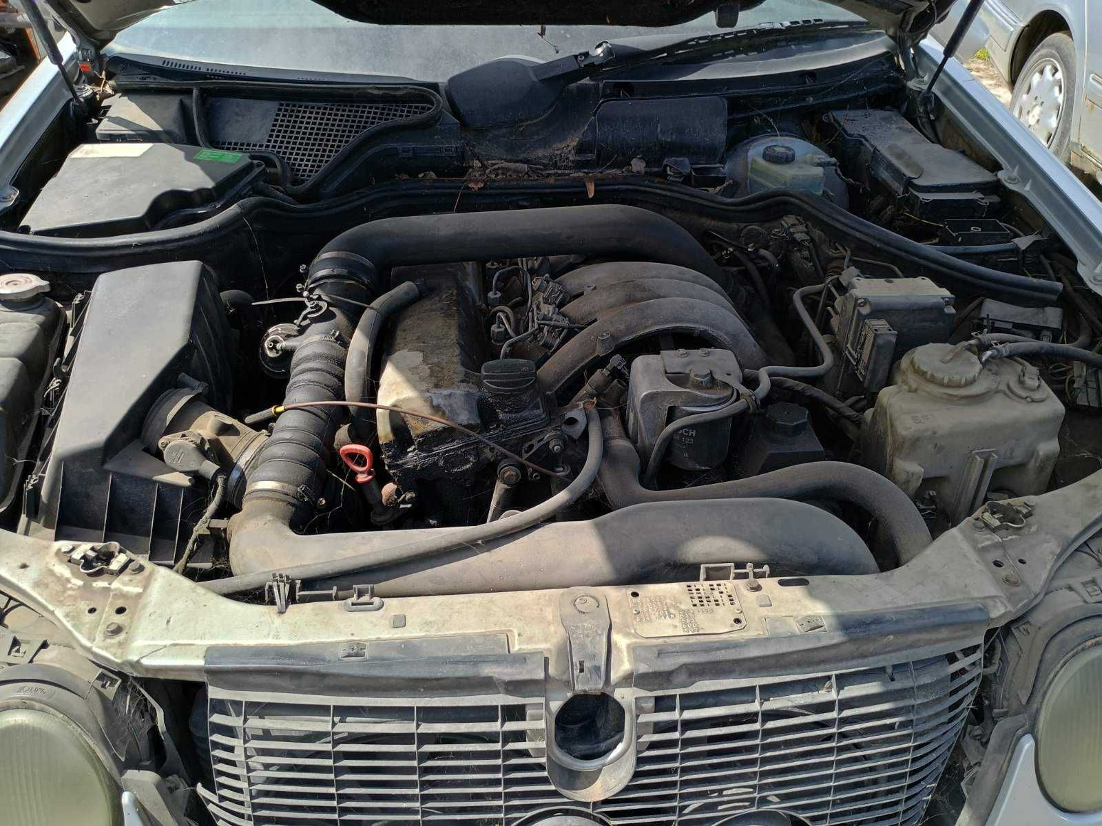 Продавам части за Mercedes-Benz 290 (1996-1997 г.)
