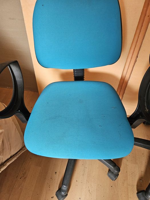 Două scaune de Birou pentru copii