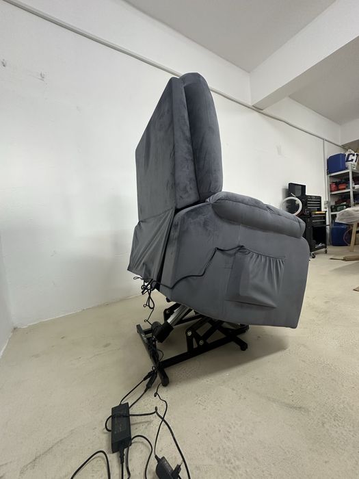 Масажно кресло HOMCOM, повдигаш механизъм, 8 точки за масаж, отопление