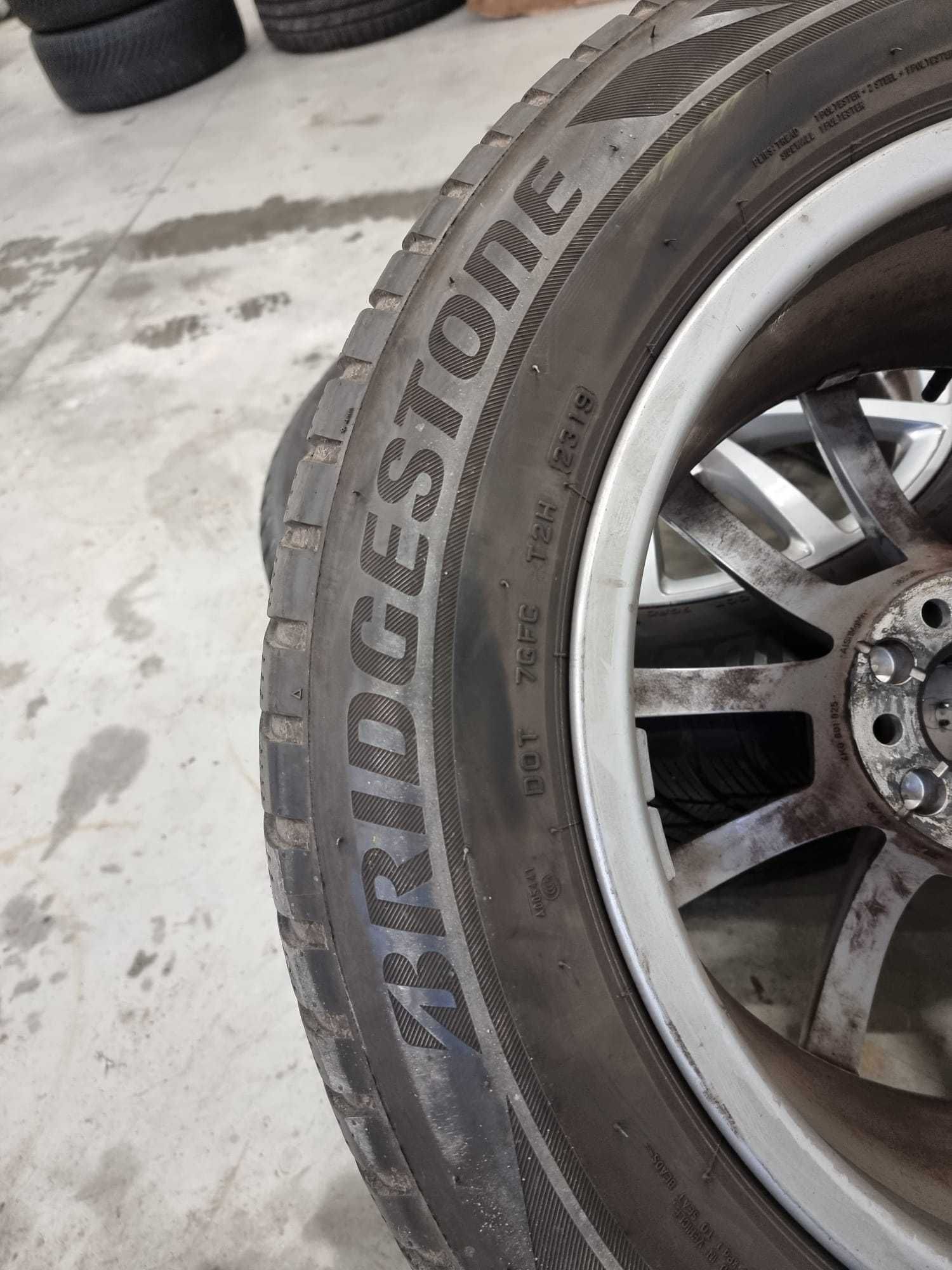 2 Anvelope de IARNA 225.60.17 'Bridgestone' [dot 2019] ; stare buna