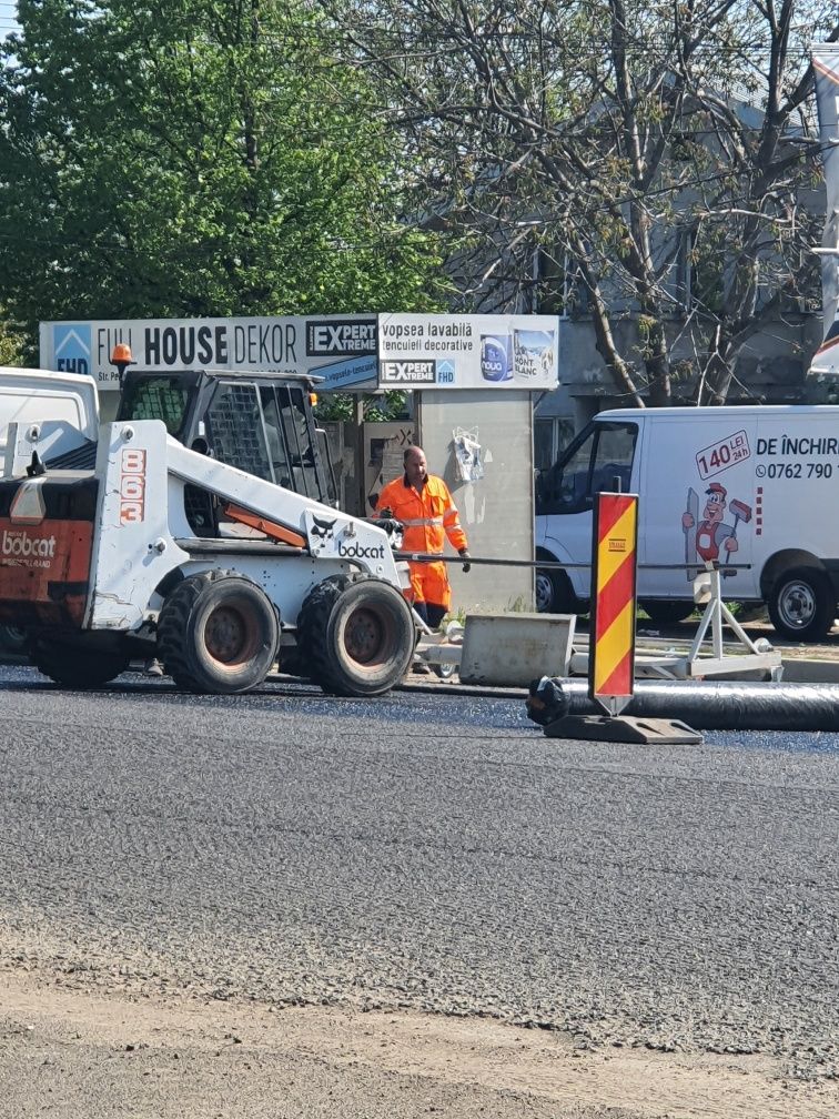 De inchiriat bobcat buldo miniexcavator