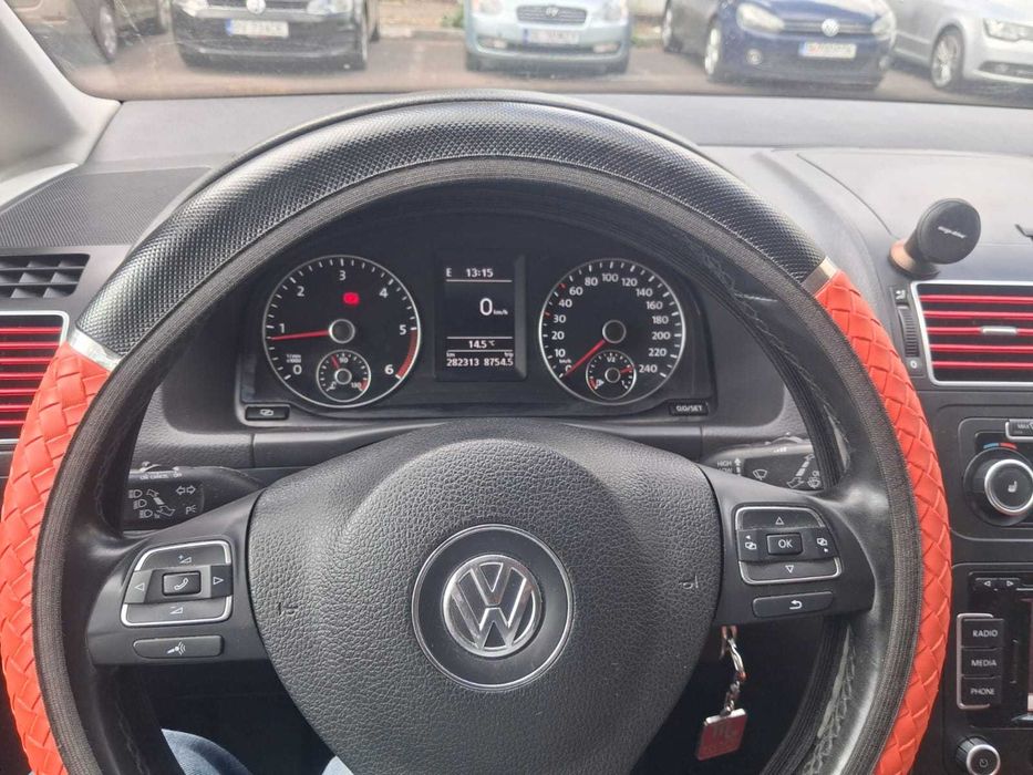 Vand VW Touran 2011, 1.6 TDI