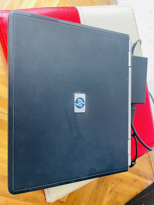 Laptop HP si  ASUS(Lamborghini)