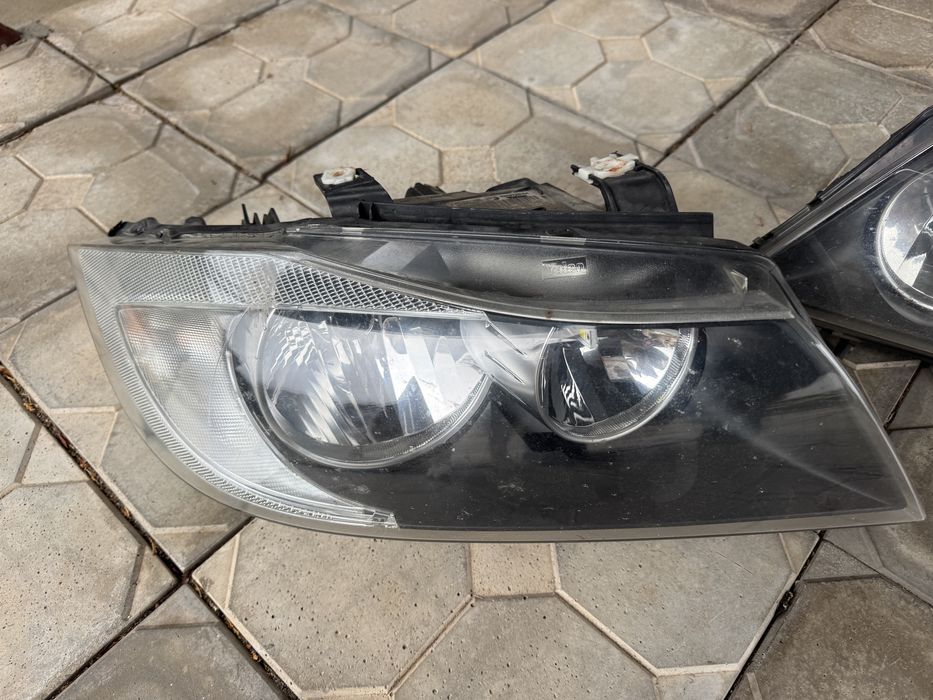 Фарове за BMW e90
