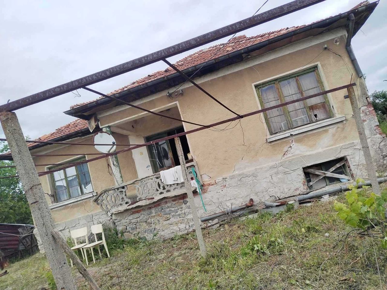 Продава се Къща в с. Разделна, Област Стара Загора - 90 кв.м за 179 €/кв.м - Снимка #1