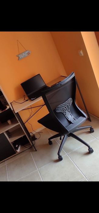 Бюро сгъваемо и офис стол