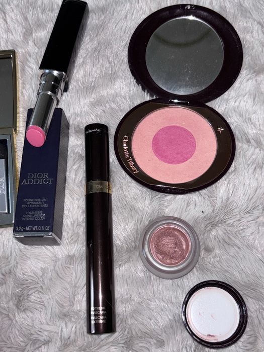 Луксозни гримове Dior, Charlotte Tilbury, Tom Ford, Nars