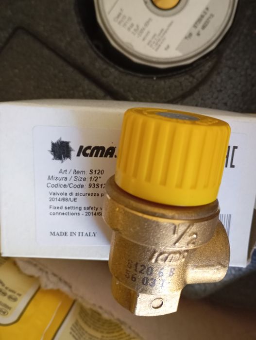 Слънчев панел (комплект) за топла вода Viessmann Vitosol-100 FM