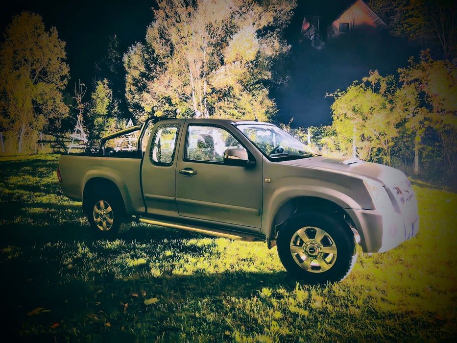 Isuzu Dmax 3.0 automat