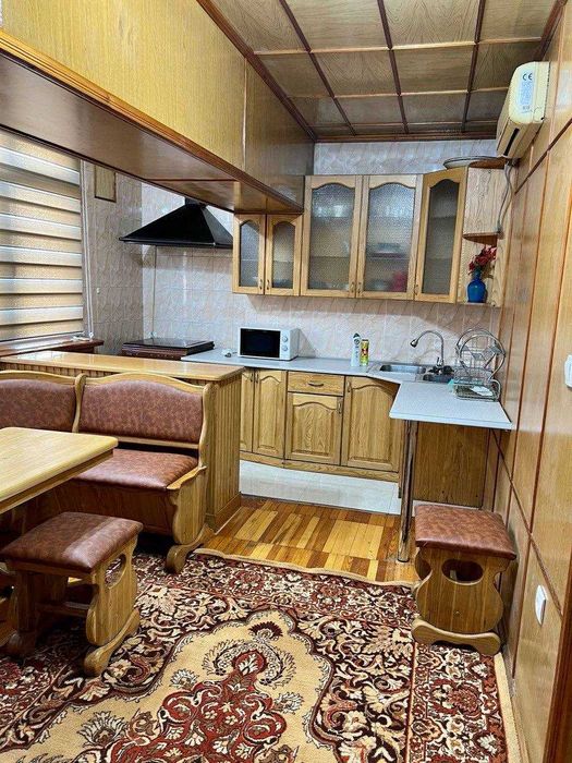 Продаётся 2хком переделанная в 3х ком квартира. Метро Новза. Чиланзар