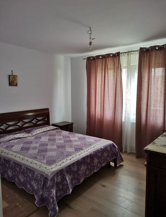 Închiriez apartament 2 camere