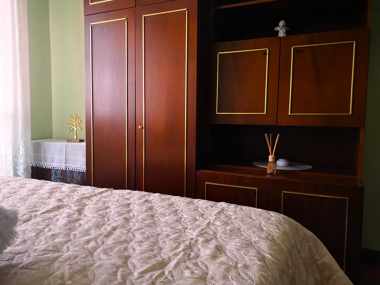 Дава се под наем Тристаен апартамент в Пловдив, Кършияка - 75 кв.м за 357 € - Снимка #16