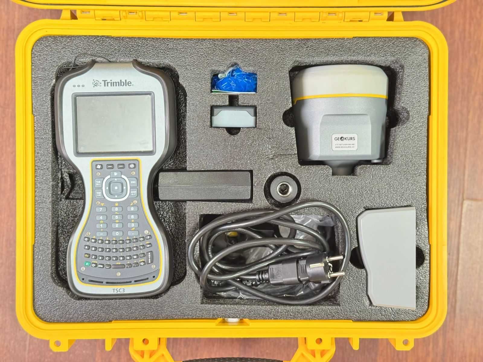 Trimble R10 LT, RTX, Radio 2w TX, GSM. контроллер TSC3