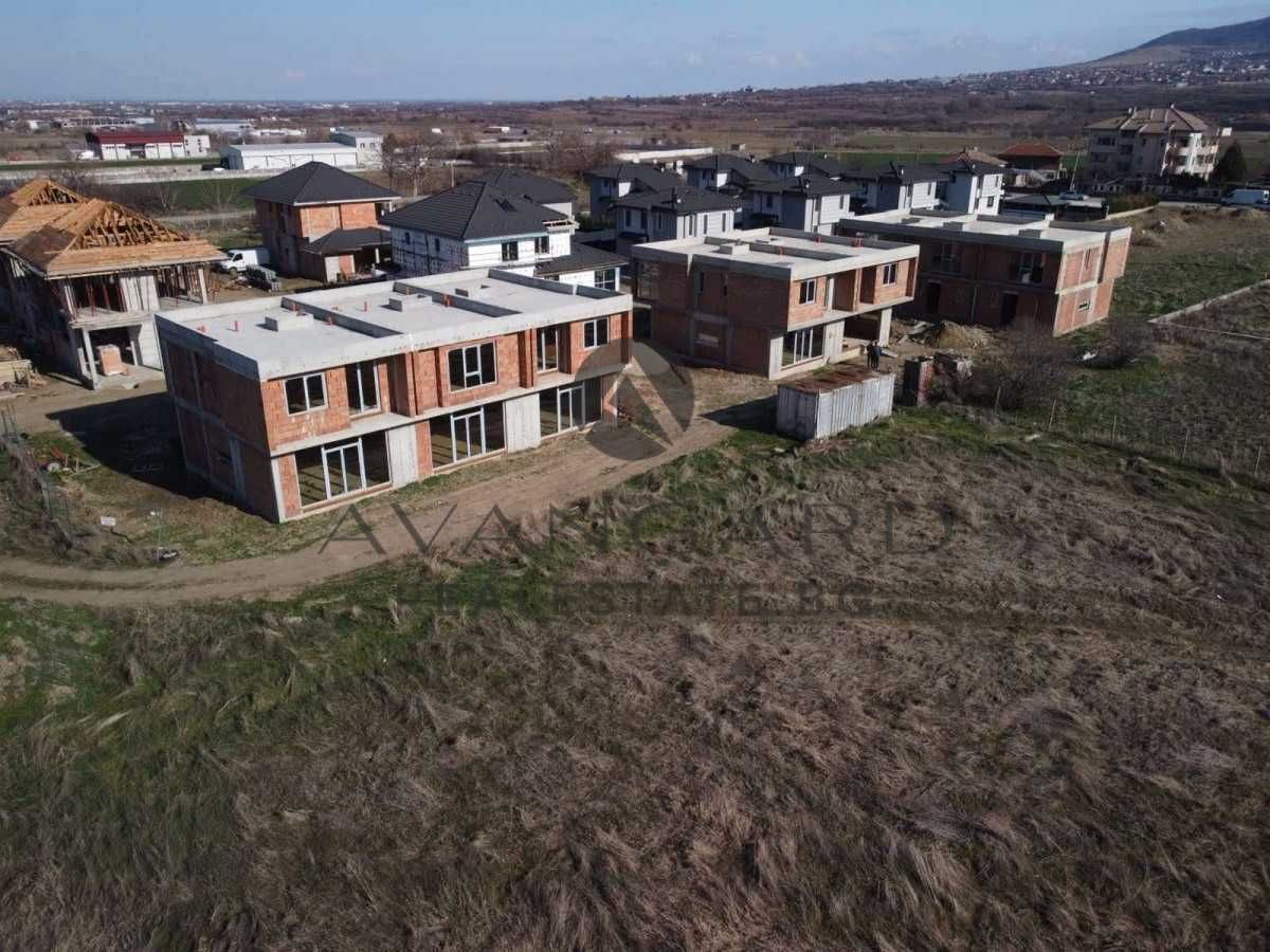 Продава се Къща в с. Първенец, Област Пловдив - 148 кв.м за 1028 €/кв.м - Снимка #13