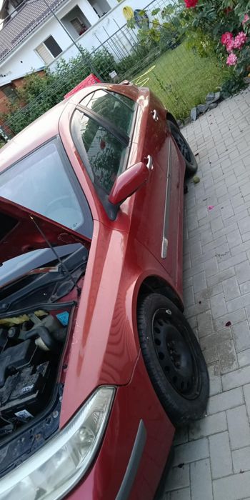 Vand Renault Laguna 2 hatchback motor 1.8 benzina