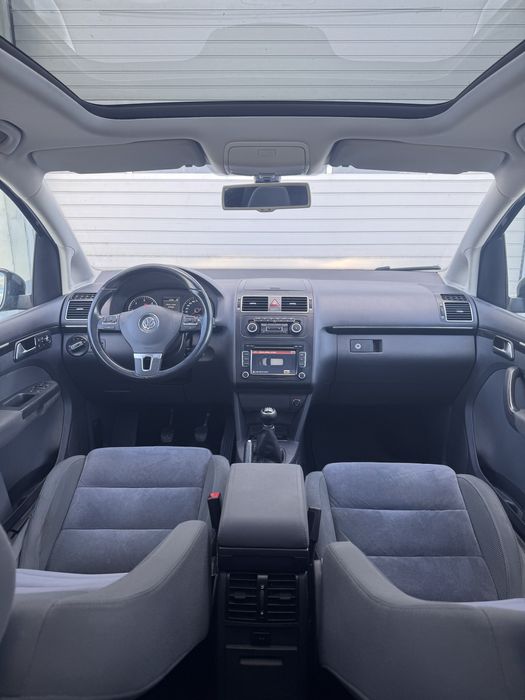 Volkswagen Touran Xenon/Panoramic/Webasto/Alcantara