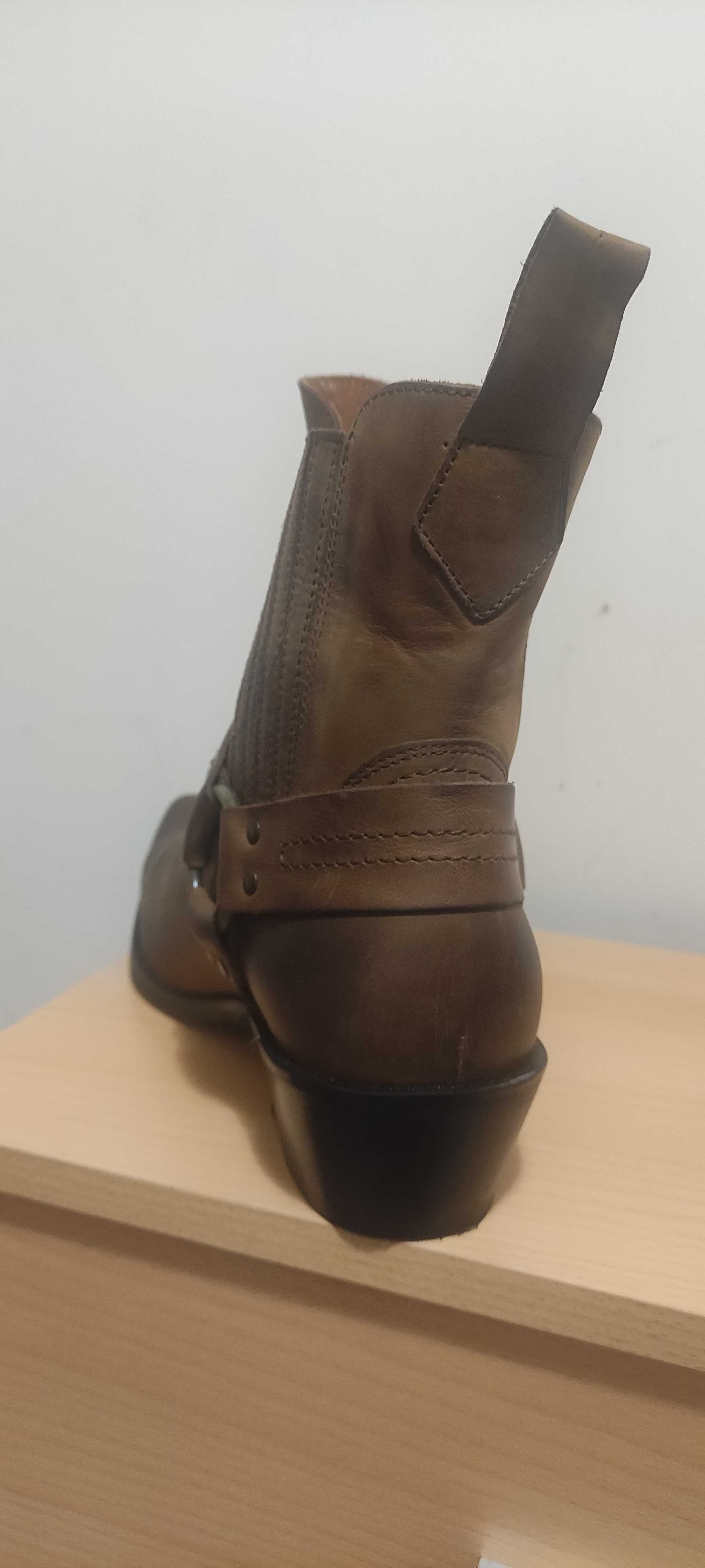 Продавам мъжки Боти
