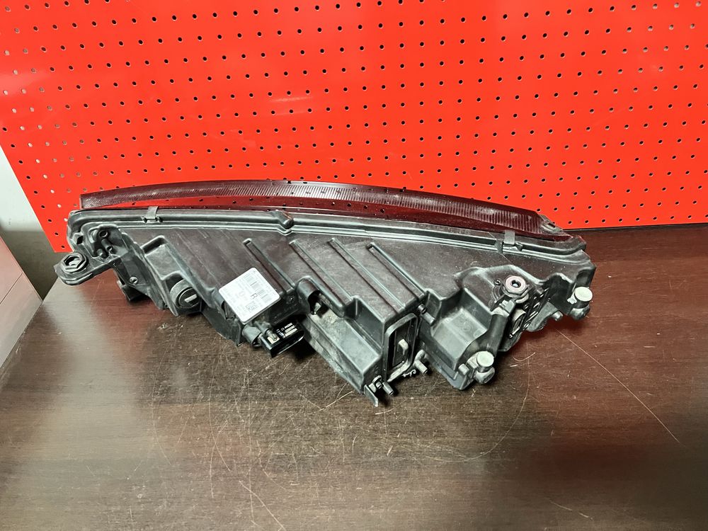 Far dreapta full led fara lupa Skoda Octavia 4 nonfacelift