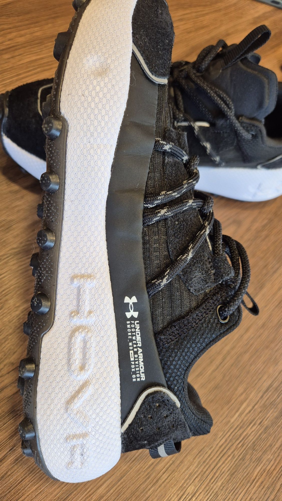 Under Armour Маратонки за бягане Fat Tire Venture Pro
Обувки за бягане