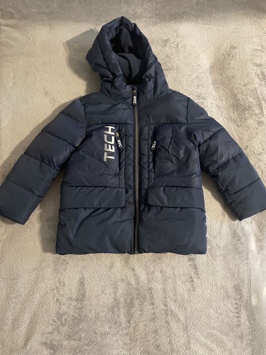 Geaca matlasata, marimea 104 (C&A)