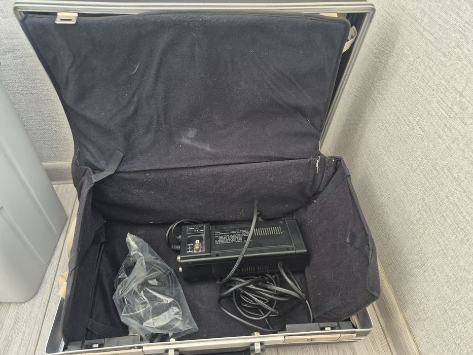 Продаётся винтажная видеокамера National Panasonic M7 VHS