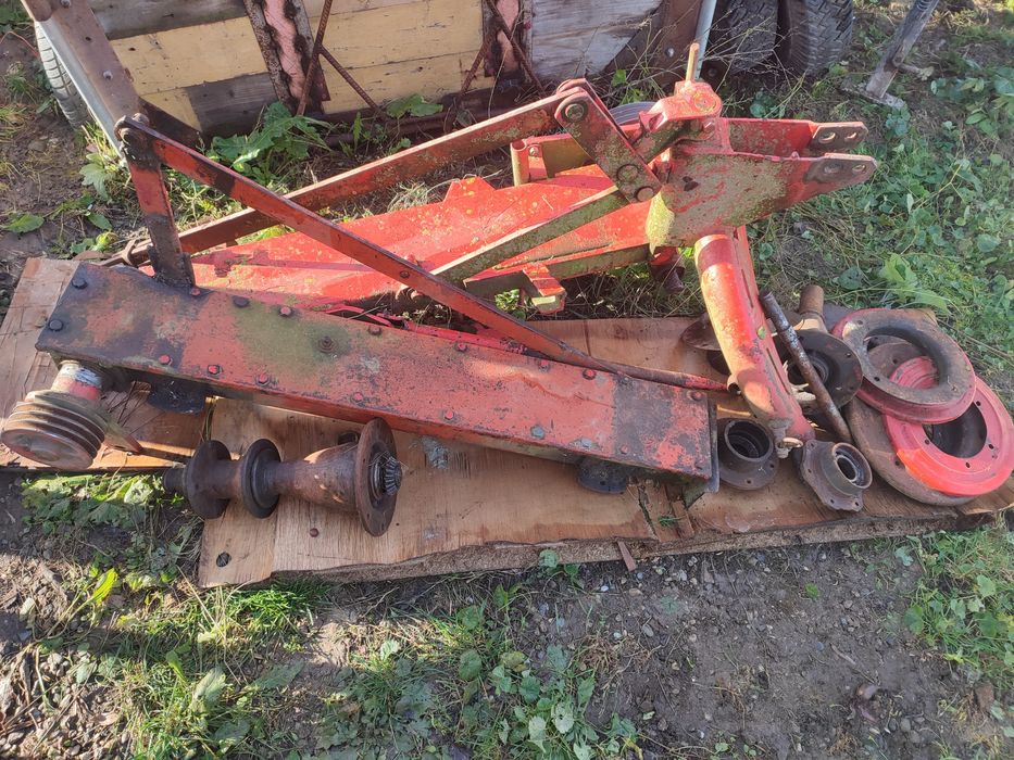 Vând cositoare rotativa deutz km22 pentru piese