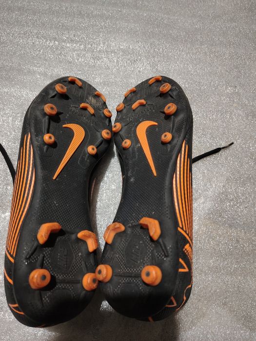 Бутсы Найк Меркуриал, Футзалки Demix 35 размер