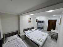 Mehmonhona,Hotel