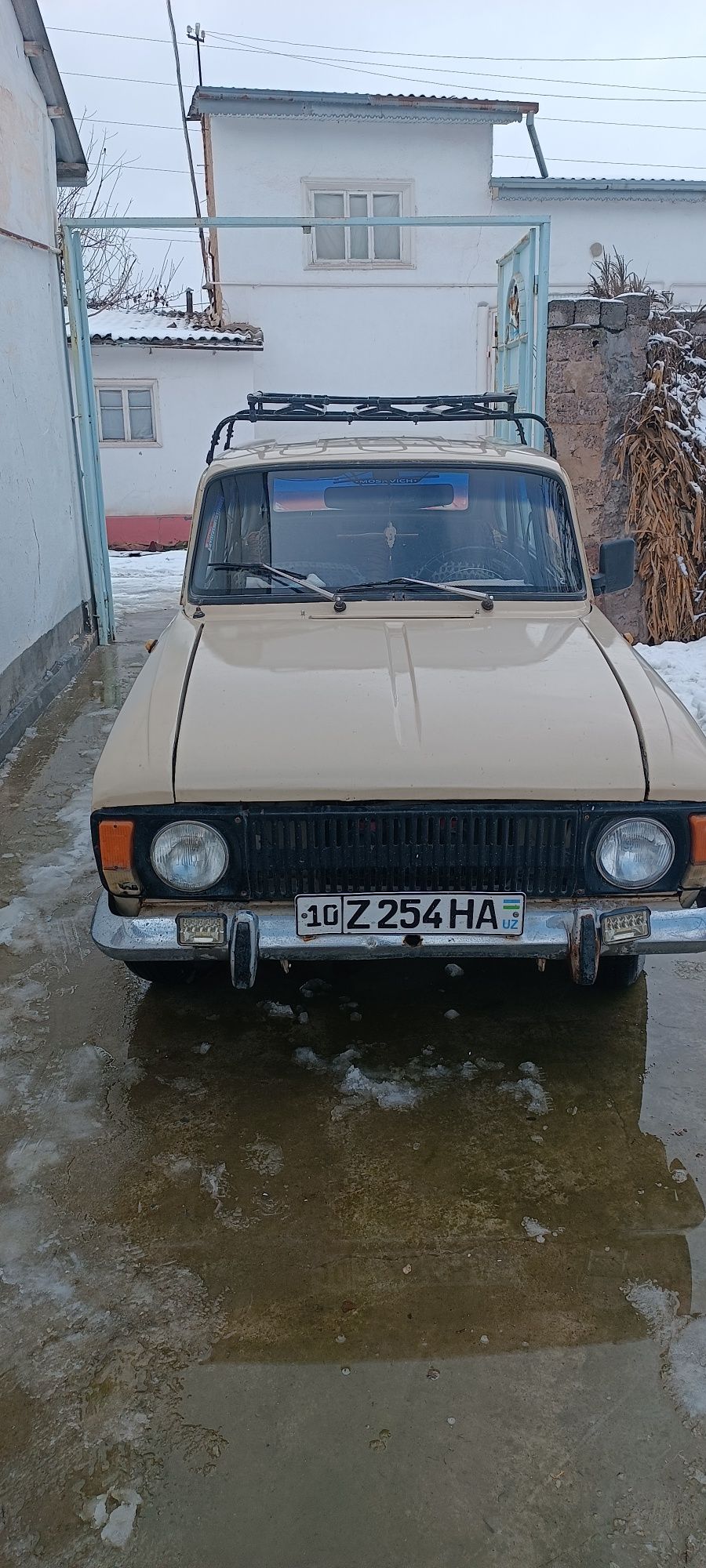 Maskvich 412 holati zor mator moy yemiydi benzinda 100 ga 7 litr